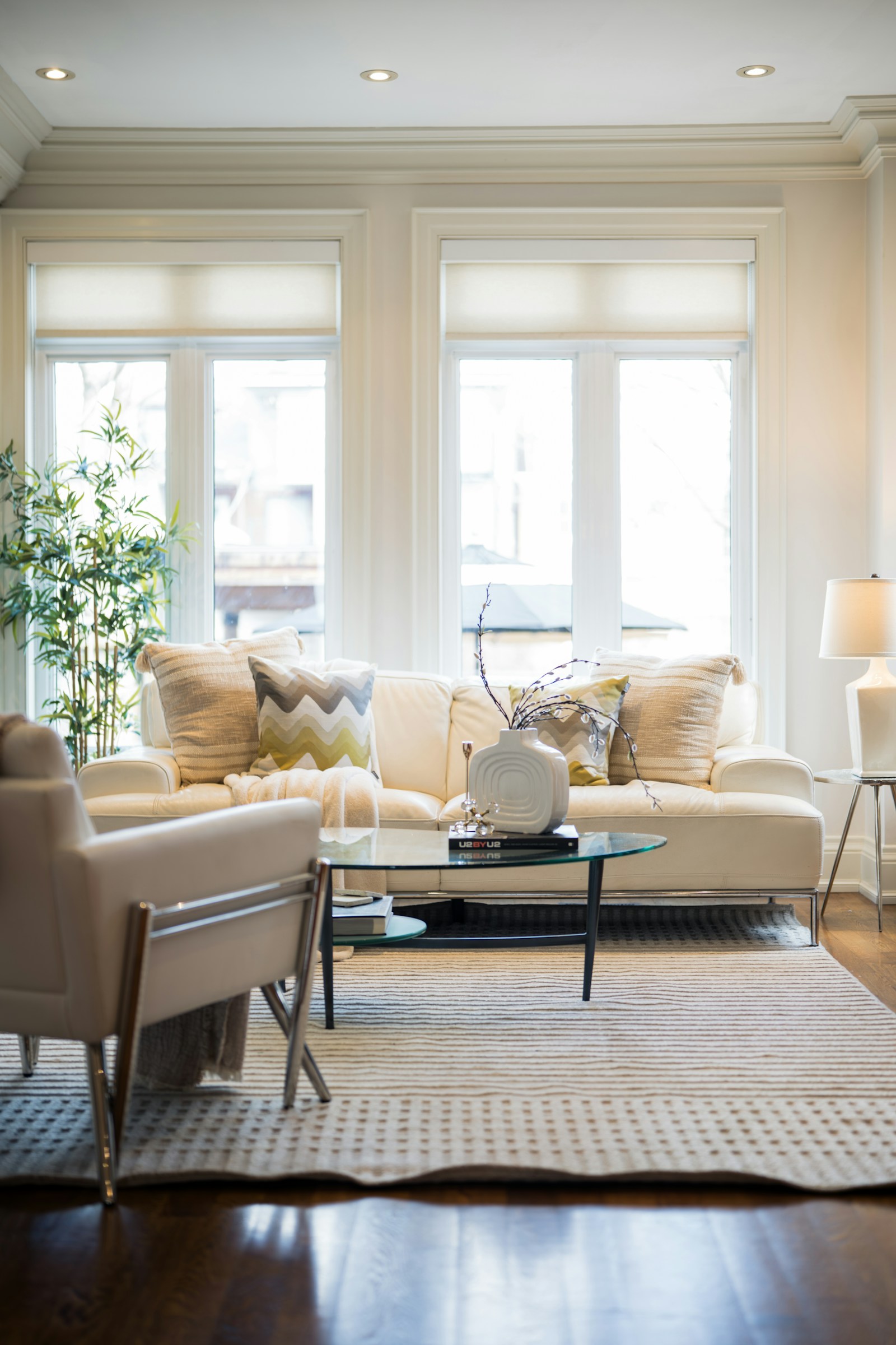 Bright, immaculately clean modern living space